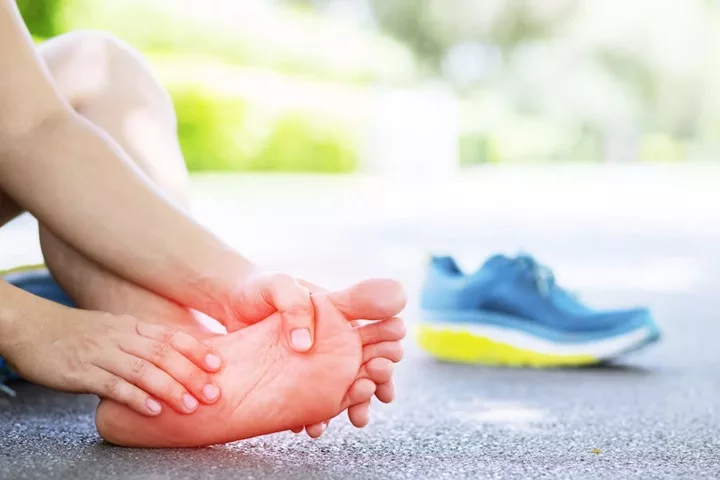 sweaty feet-problem and treatment